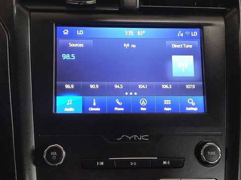 Used 2020 Ford Fusion SE w/ Equipment Group 151A image 25