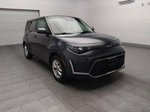 Used 2025 Kia Soul S image 13
