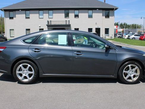 Used 2013 Toyota Avalon XLE image 6