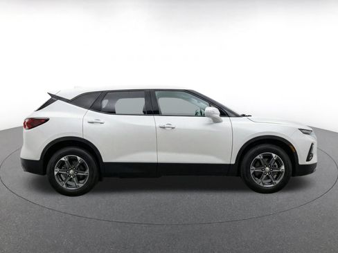 Used 2026 Chevrolet Blazer LT FWD image 8