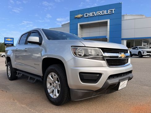 Used 2019 Chevrolet Colorado LT AWD/4WD image 1
