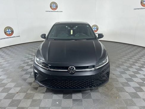 Used 2025 Volkswagen Jetta Sport FWD image 13