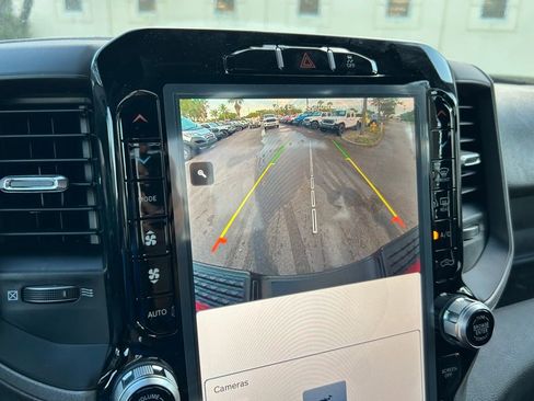 Used 2024 RAM 3500 Tradesman image 11