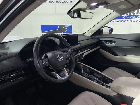 Used 2025 Honda Accord Touring image 15
