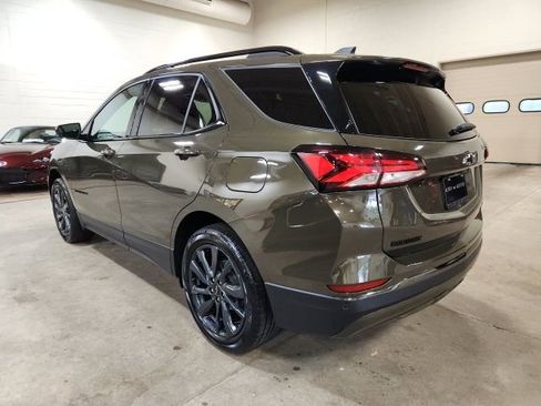 Used 2023 Chevrolet Equinox RS image 5