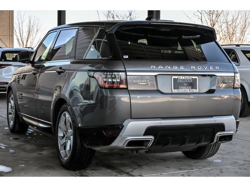 Used 2018 Land Rover Range Rover Sport HSE image 6