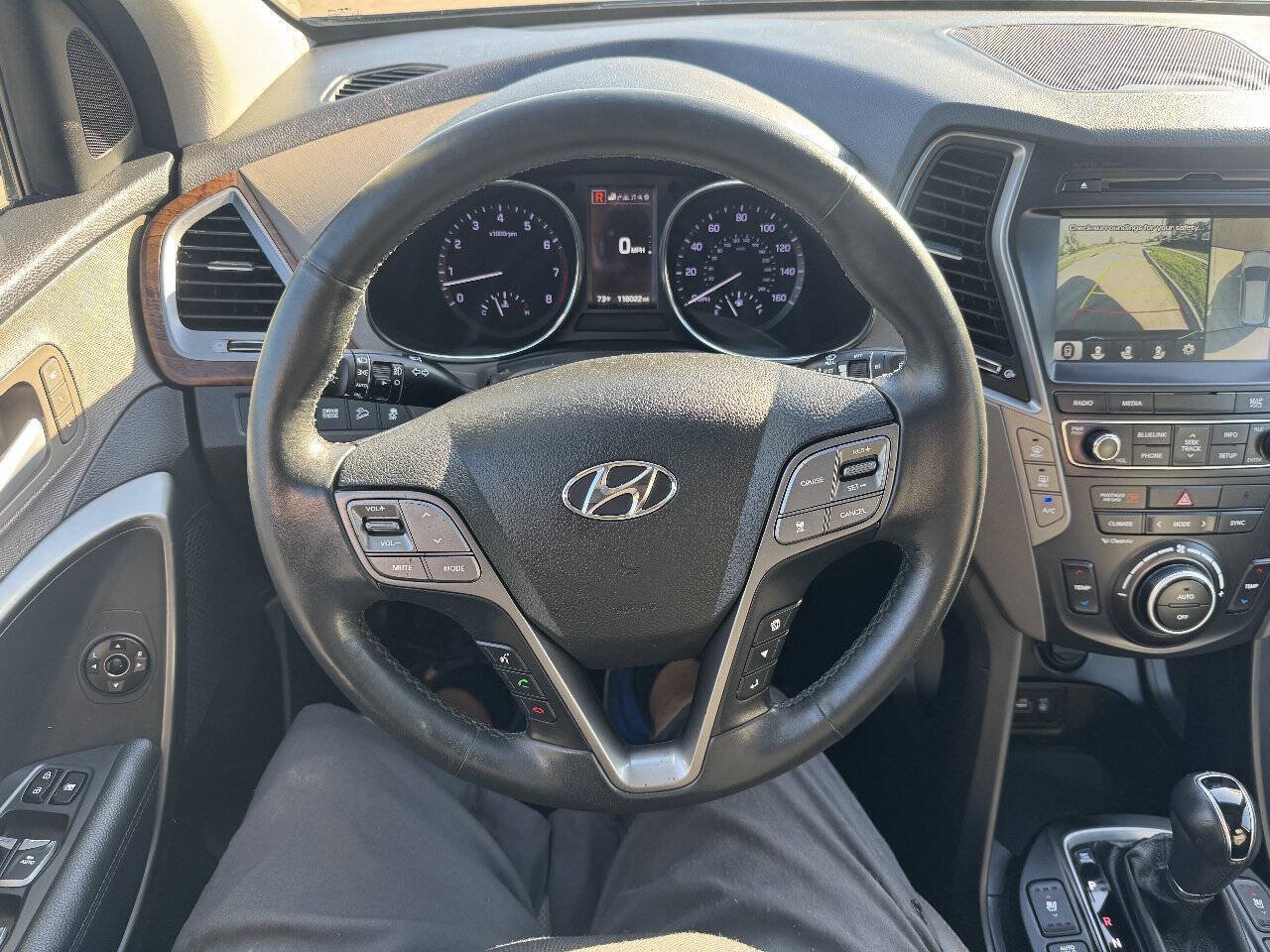 Used 2017 Hyundai Santa Fe Limited AWD/4WD image 21