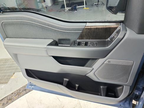 Used 2023 Ford F150 Lariat image 34