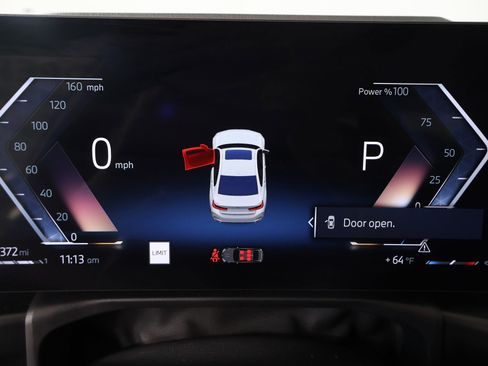 Used 2025 BMW 330i xDrive Sedan image 4