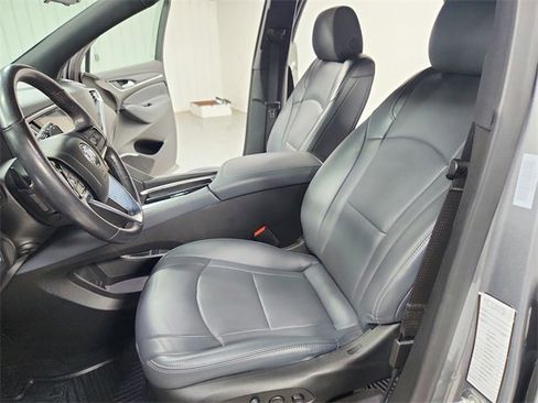 Used 2024 Buick Enclave Premium image 19