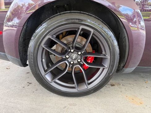 Used 2021 Dodge Challenger R/T Scat Pack RWD image 23