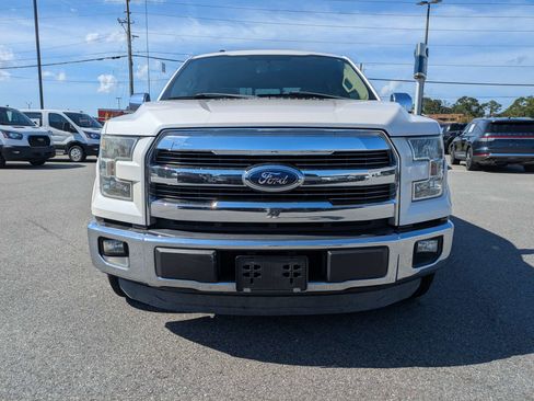 Used 2015 Ford F150 Lariat RWD image 11
