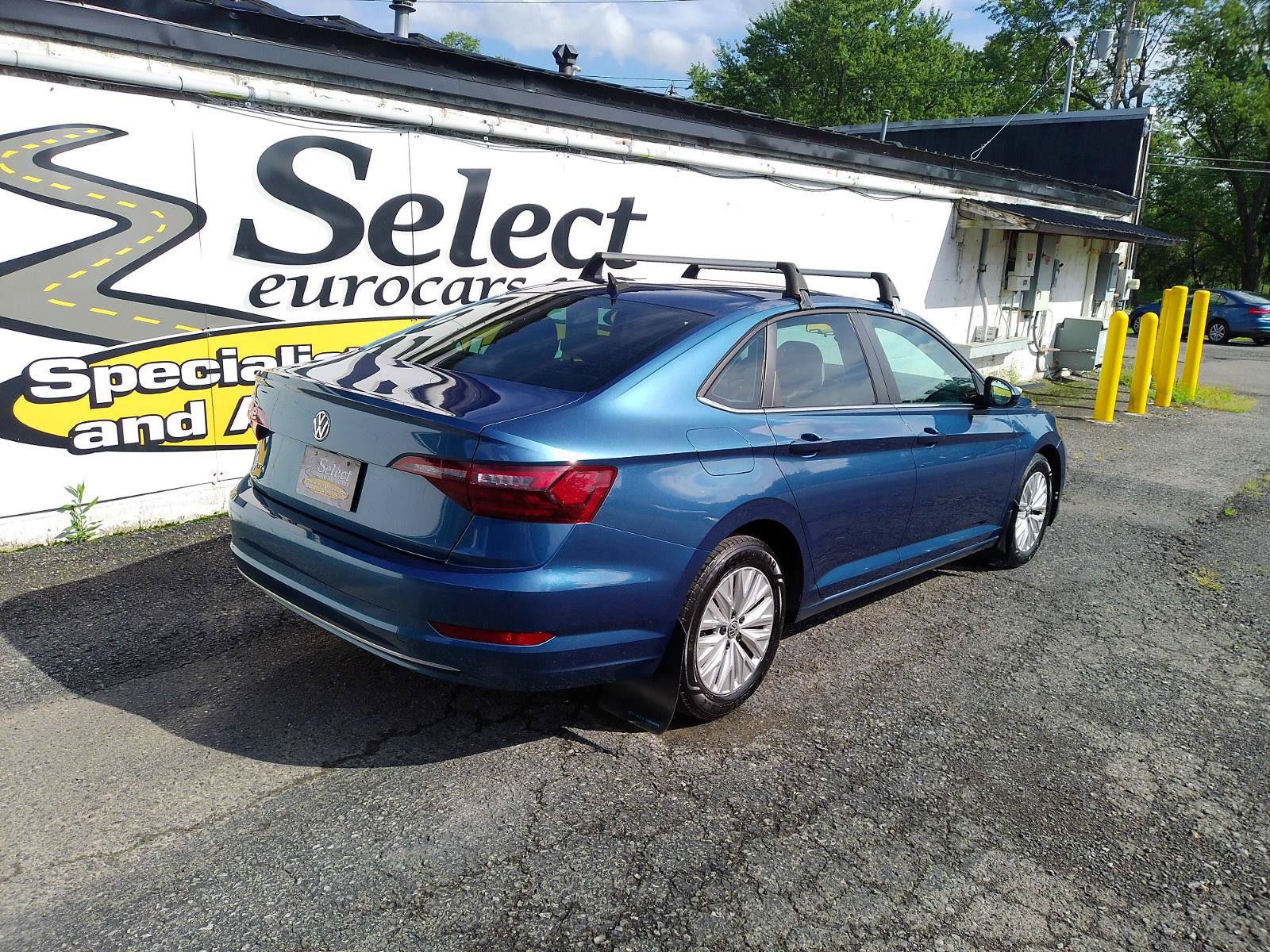 Used 2020 Volkswagen Jetta S FWD image 2