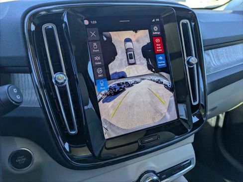 New 2026 Volvo XC40 B5 Ultra w/ Climate Package image 9