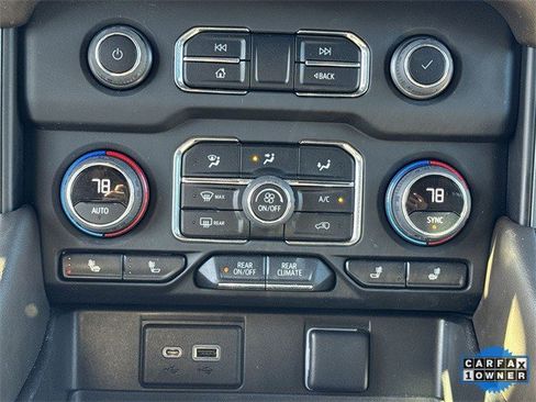 Used 2023 Chevrolet Suburban Z71 image 21