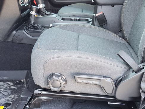 New 2026 Jeep Wrangler Unlimited Sport AWD/4WD image 21