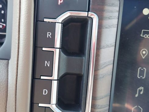 Used 2023 GMC Yukon Denali image 27