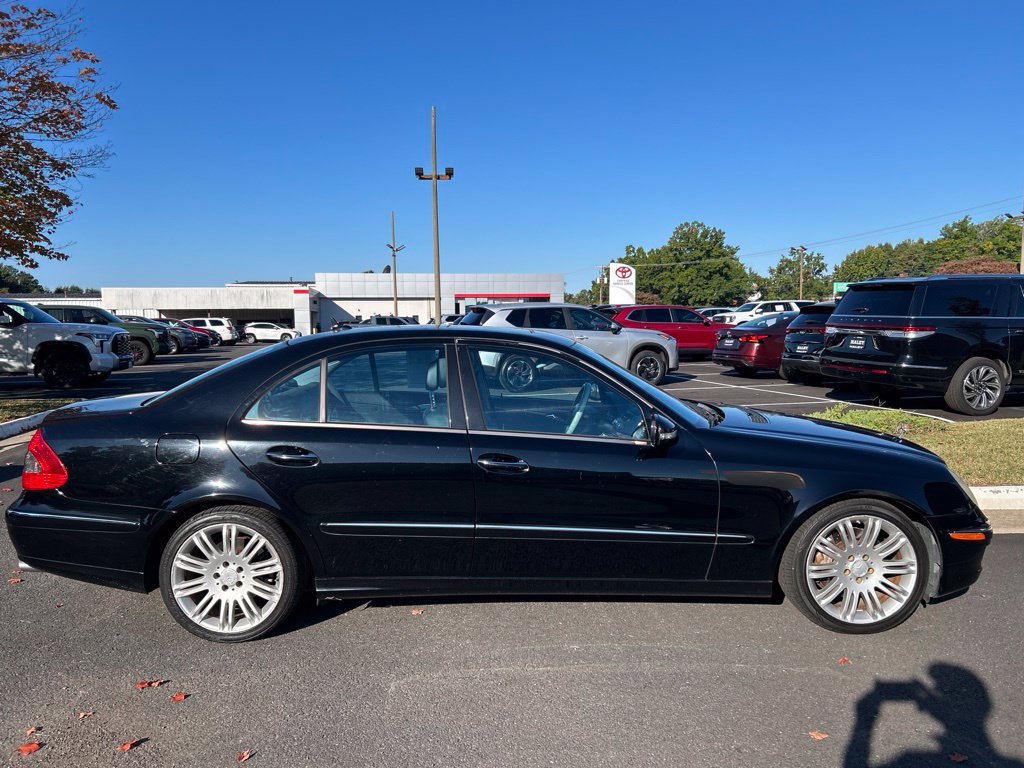 Used 2008 Mercedes-Benz E 350 Sedan image 2