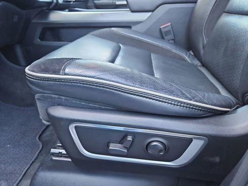 Used 2022 RAM 1500 Laramie image 26