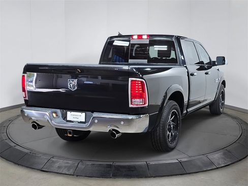 Used 2017 RAM 1500 Laramie w/ Convenience Group image 9
