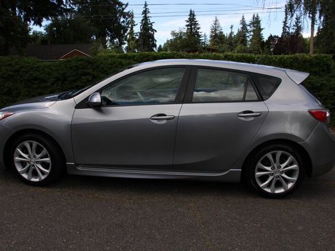 Used 2010 MAZDA MAZDA3 s Sport FWD image 12