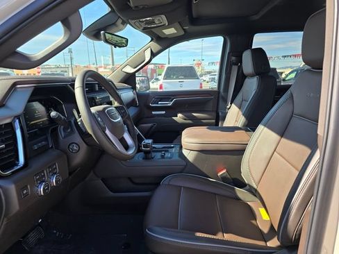 New 2026 GMC Sierra 1500 Denali w/ Denali Reserve Package AWD/4WD image 21