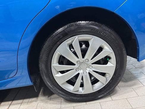 Used 2023 Subaru Impreza 2.0i image 18