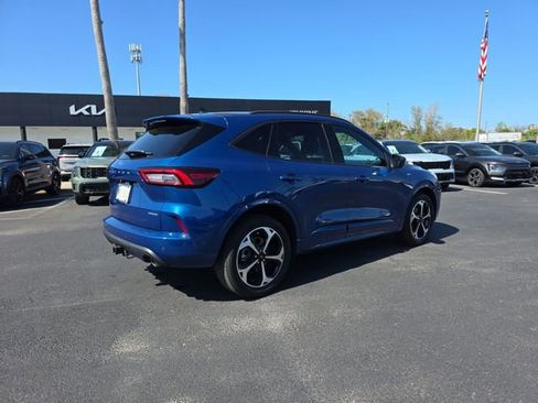 Used 2023 Ford Escape ST-Line Elite w/ Premium Technology Package image 11