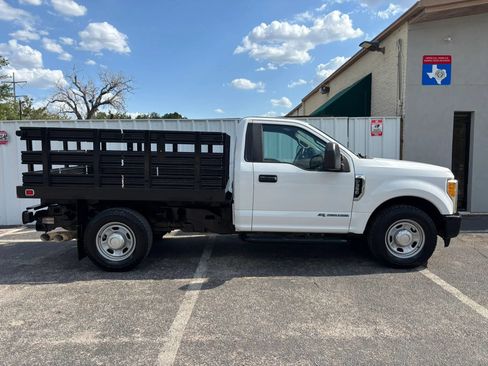 Used 2017 Ford F350 XL RWD image 6