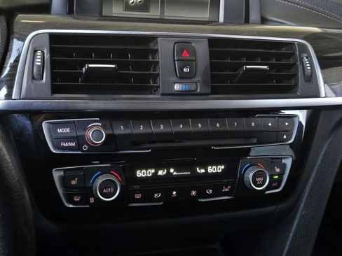 Used 2018 BMW 330i Sedan image 15