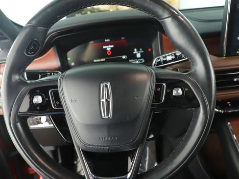 Used 2020 Lincoln Aviator Reserve w/ Equipment Group 201A image 18