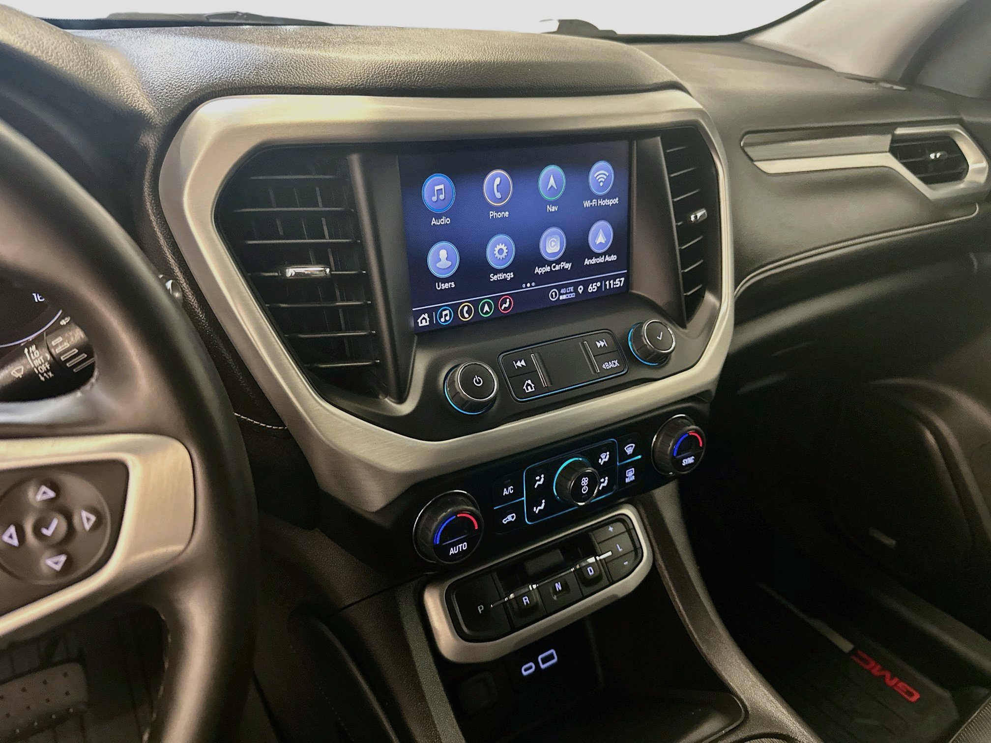 Used 2023 GMC Acadia SLT w/ Preferred Package AWD/4WD image 25