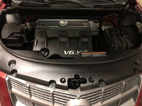 Used 2011 Cadillac SRX Luxury FWD image 17