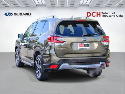 Certified 2023 Subaru Forester Touring AWD/4WD image 6