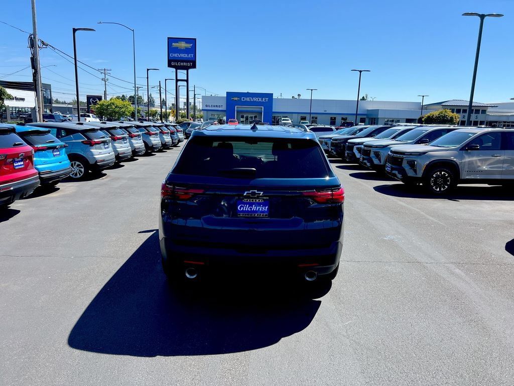 Used 2023 Chevrolet Traverse LT w/ Midnight/Sport Edition AWD/4WD image 26
