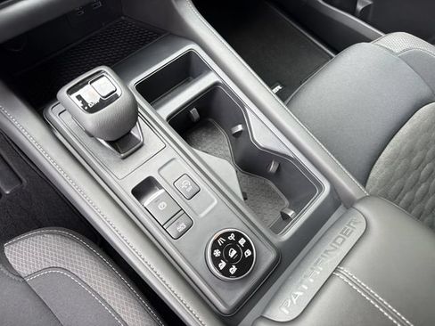 Certified 2024 Nissan Pathfinder S AWD/4WD image 30