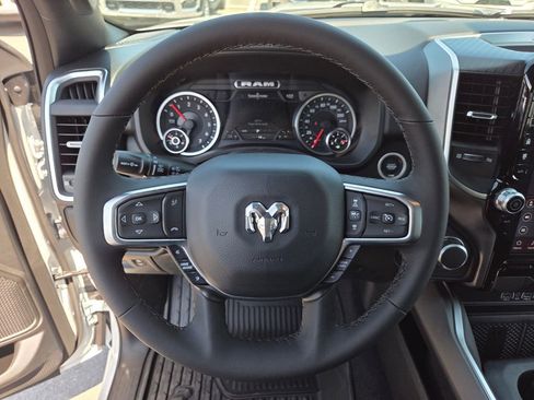 New 2026 RAM 1500 Big Horn AWD/4WD image 16
