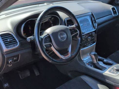 Used 2020 Jeep Grand Cherokee Laredo w/ Quick Order Package 2BN North AWD/4WD image 10