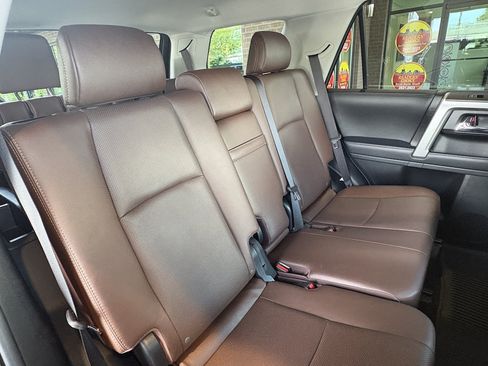 Used 2023 Toyota 4Runner Limited AWD/4WD image 34