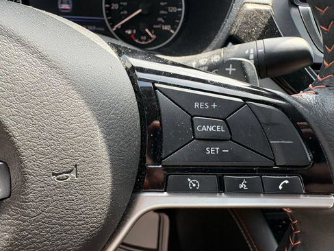 Used 2024 Nissan Altima 2.5 SR w/ SR Premium Package FWD image 15