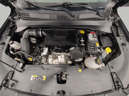 Used 2023 Jeep Compass Limited AWD/4WD image 9