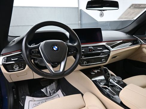 Used 2023 BMW 530i xDrive w/ Convenience Package AWD/4WD image 26