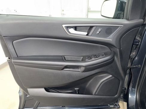 Used 2024 Ford Edge SEL w/ Convenience Package image 10