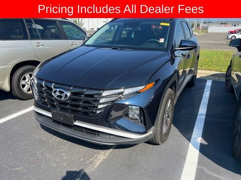 Used 2022 Hyundai Tucson Blue AWD/4WD image 2