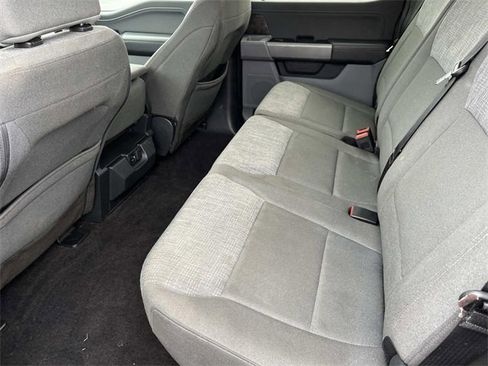 Used 2022 Ford F150 XLT w/ Equipment Group 302A High image 17