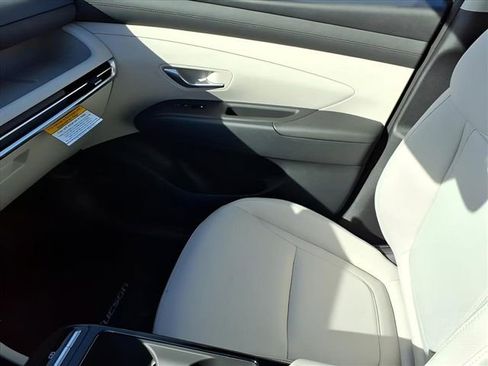 New 2026 Hyundai Tucson SEL image 14