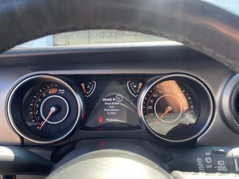 Used 2022 Jeep Wrangler Unlimited Sport AWD/4WD image 16