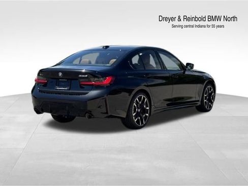 New 2026 BMW 330i xDrive Sedan w/ M Sport Package AWD/4WD image 7