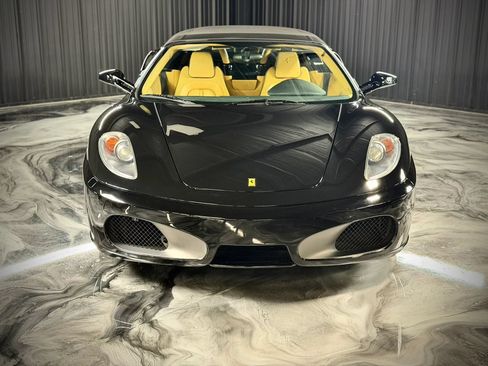 Used 2005 Ferrari F430 Spider RWD image 2