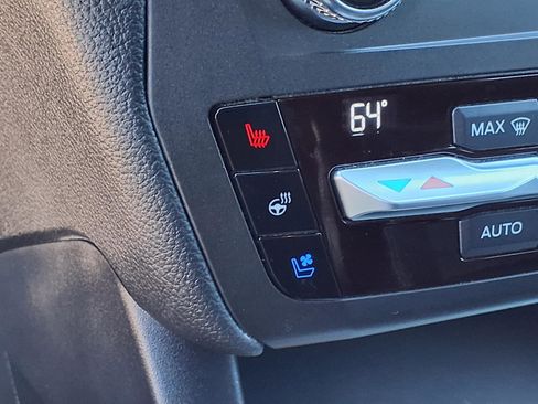 Used 2020 Ford Explorer ST w/ Premium Technology Package image 23